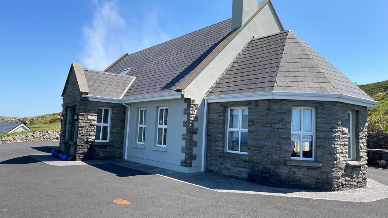 The Cliffs Of Moher House, 杜林 外观 照片
